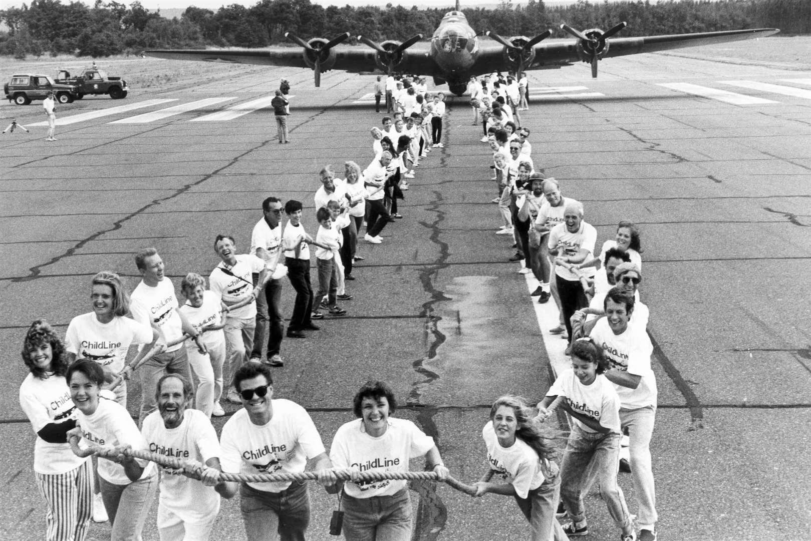 The charity plane pull in 1989 - ‘it was great fun and for a fantastic cause’