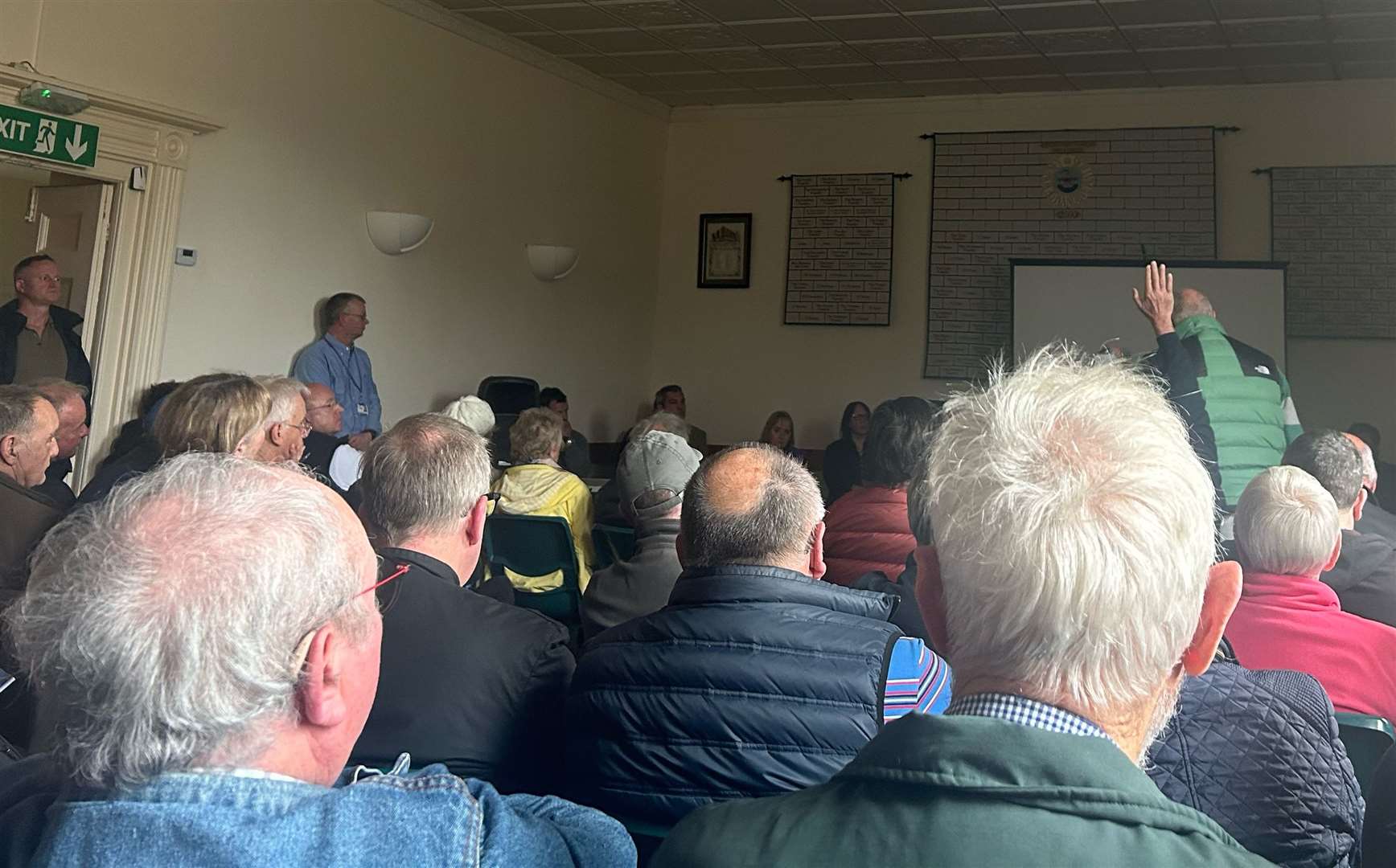 About 100 residents attended the water quality meeting in New Romney